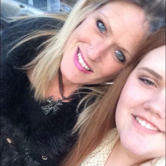 Meet your Posher, Brenda - Picture 6 of 8